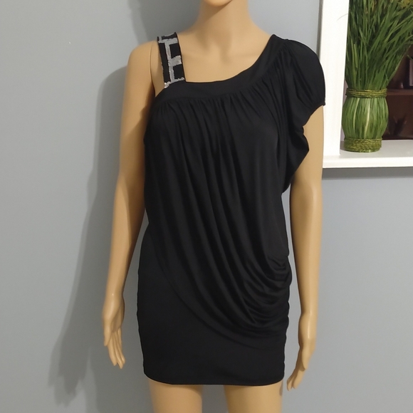 One shoulder drape minidress. - Picture 1 of 5